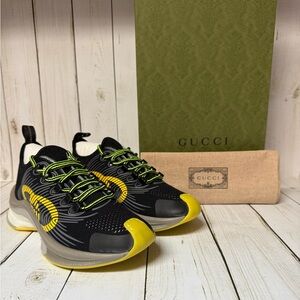 Gucci Technical Knit Fabric Waves Gucci Run Sneakers Black Multi Sz 35 / 5